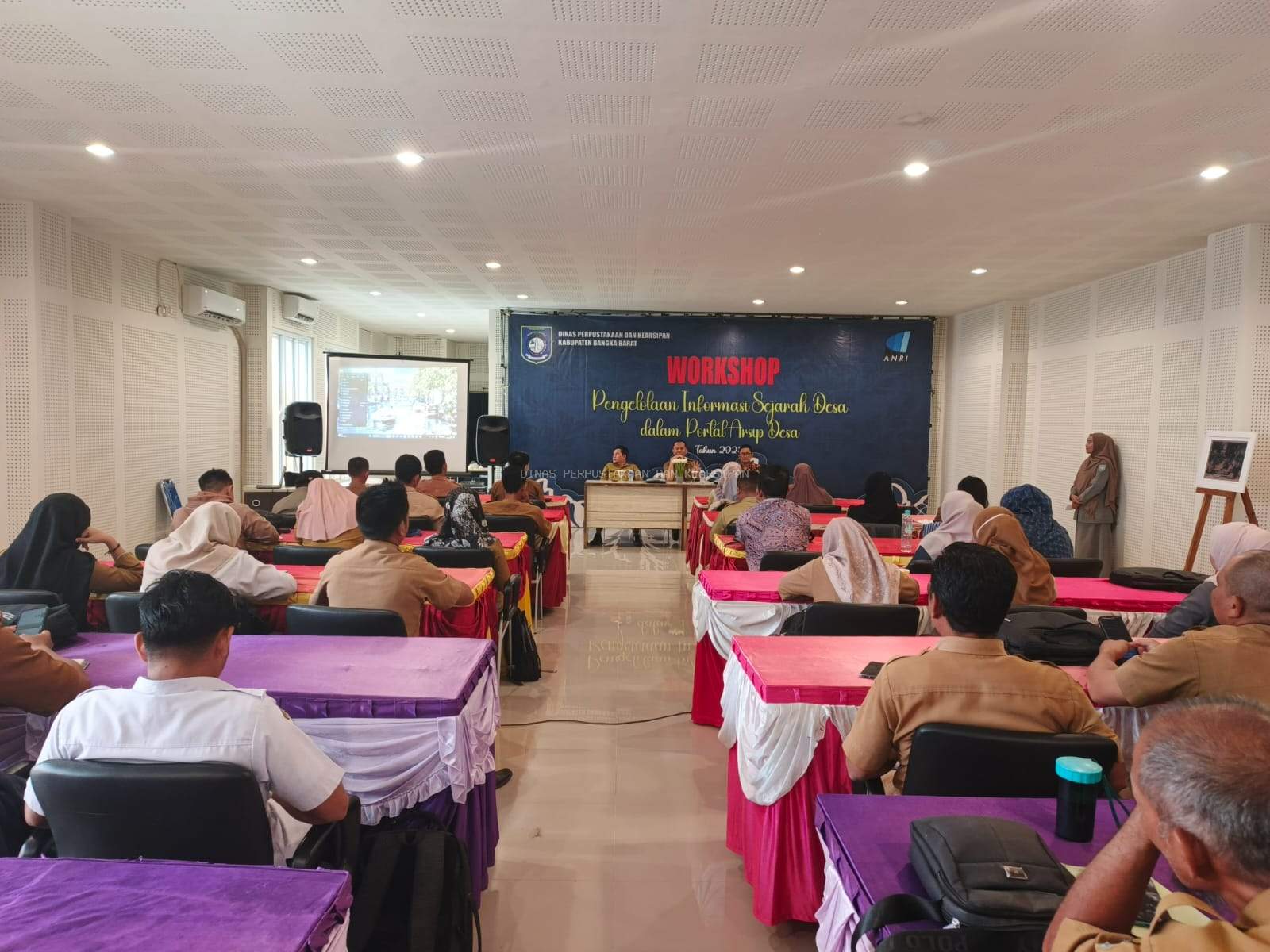 Puluhan Peserta Ikuti Workshop Pengelolaan Informasi Sejarah Desa dalam Portal Arsip Desa