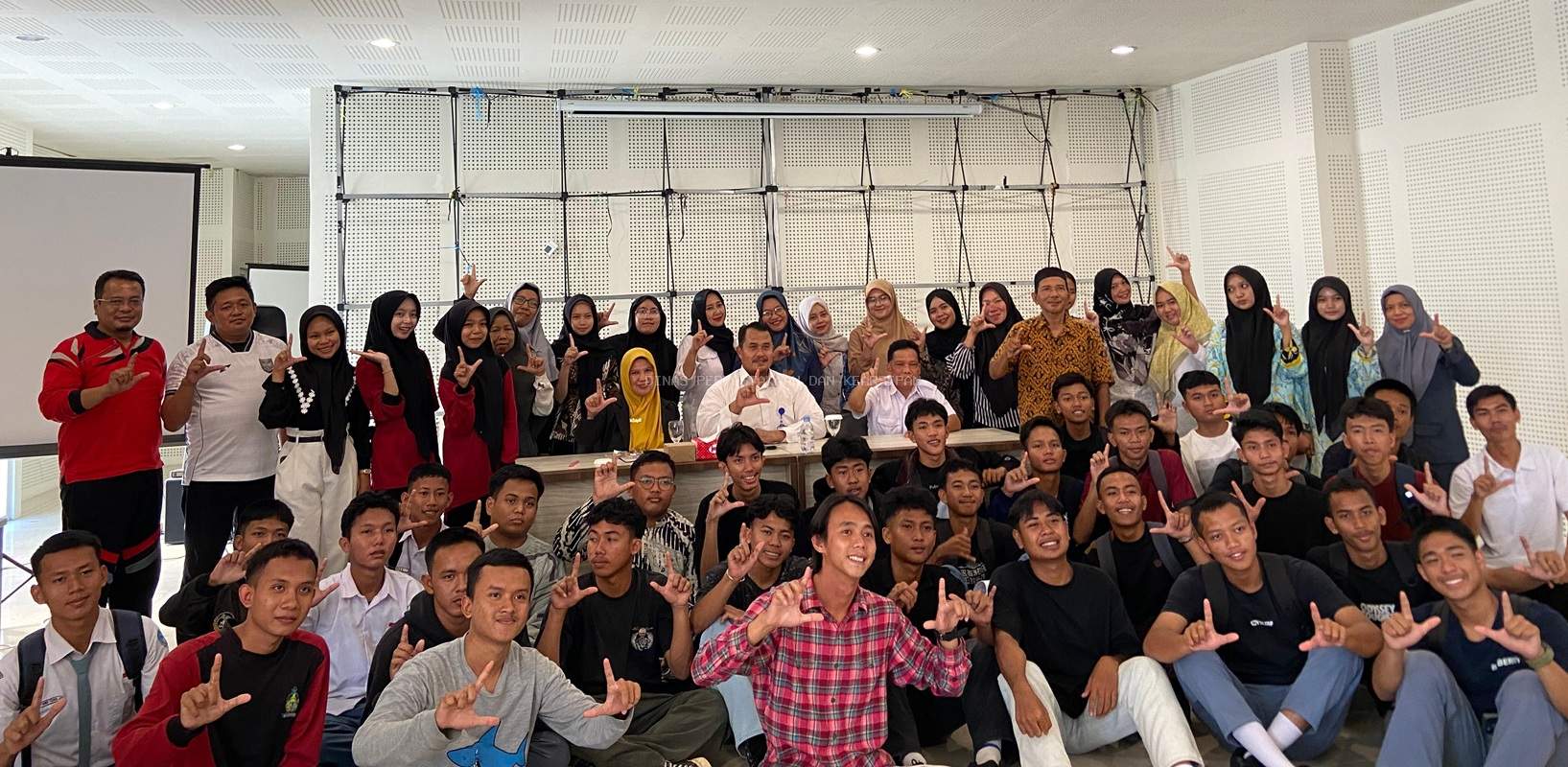 Bimtek Kepenulisan Berbasis Konten Budaya Lokal DPK Bangka Barat Resmi Ditutup