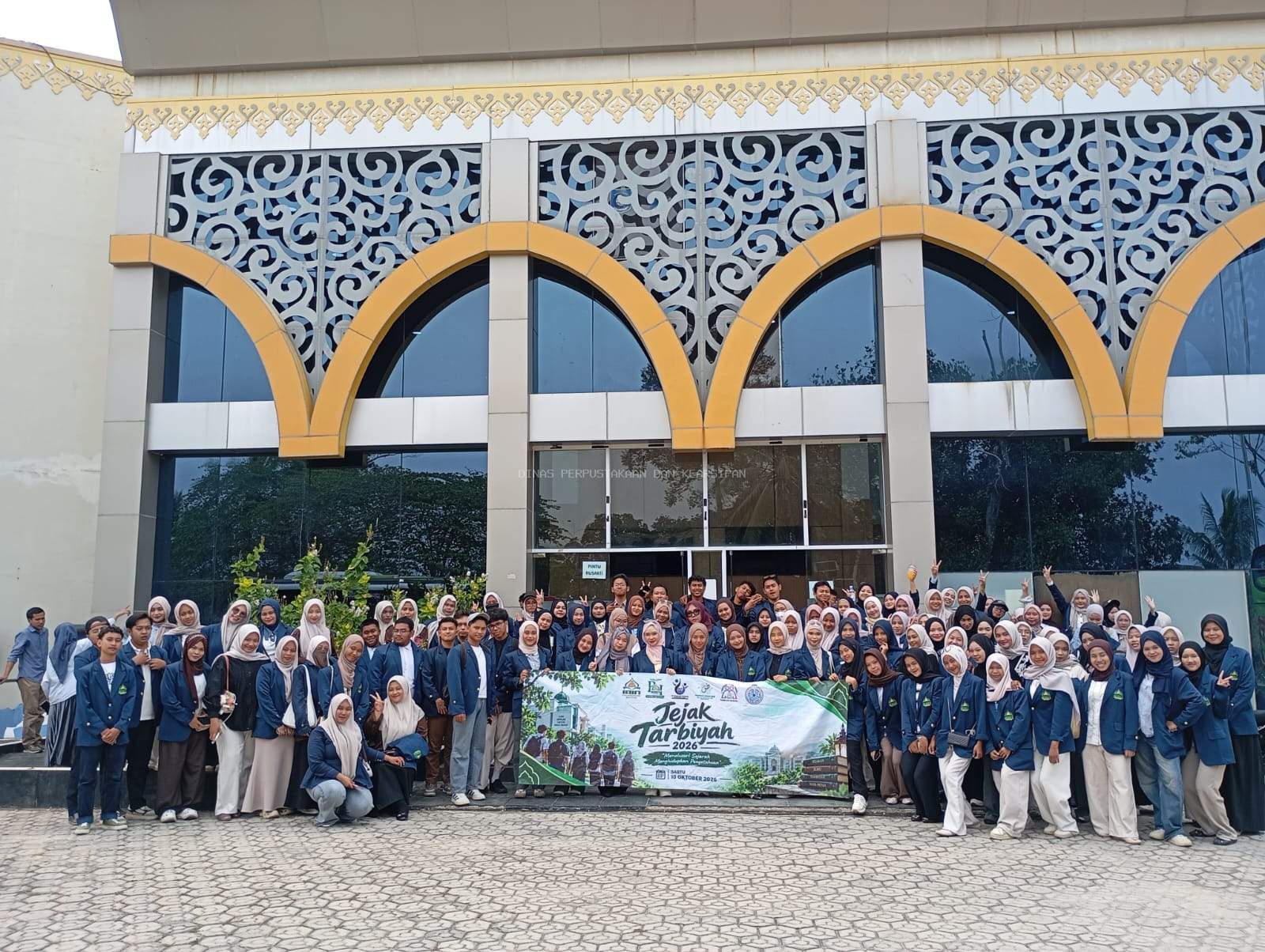 211 Mahasiswa IAIN SAS Babel Kunjungi Galeri Manuskrip Melayu & Islam di Perpustakaan Bangka Barat
